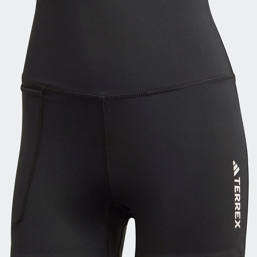 Adidas HZ1378 Γυναικείο Ποδηλατικό Shorts
