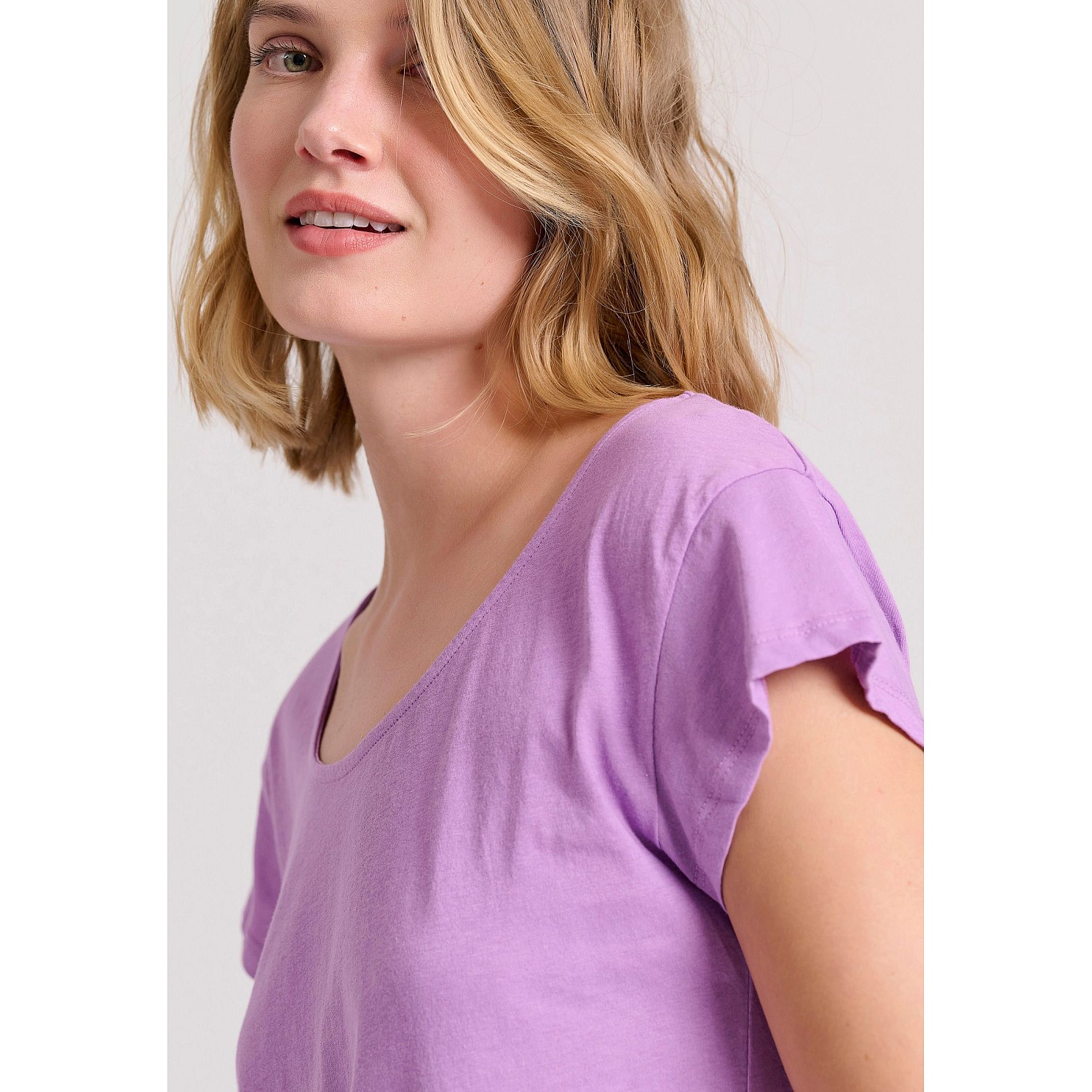 FUNKY BUDDHA Γυναικείο T-Shirt FBL009-105-04