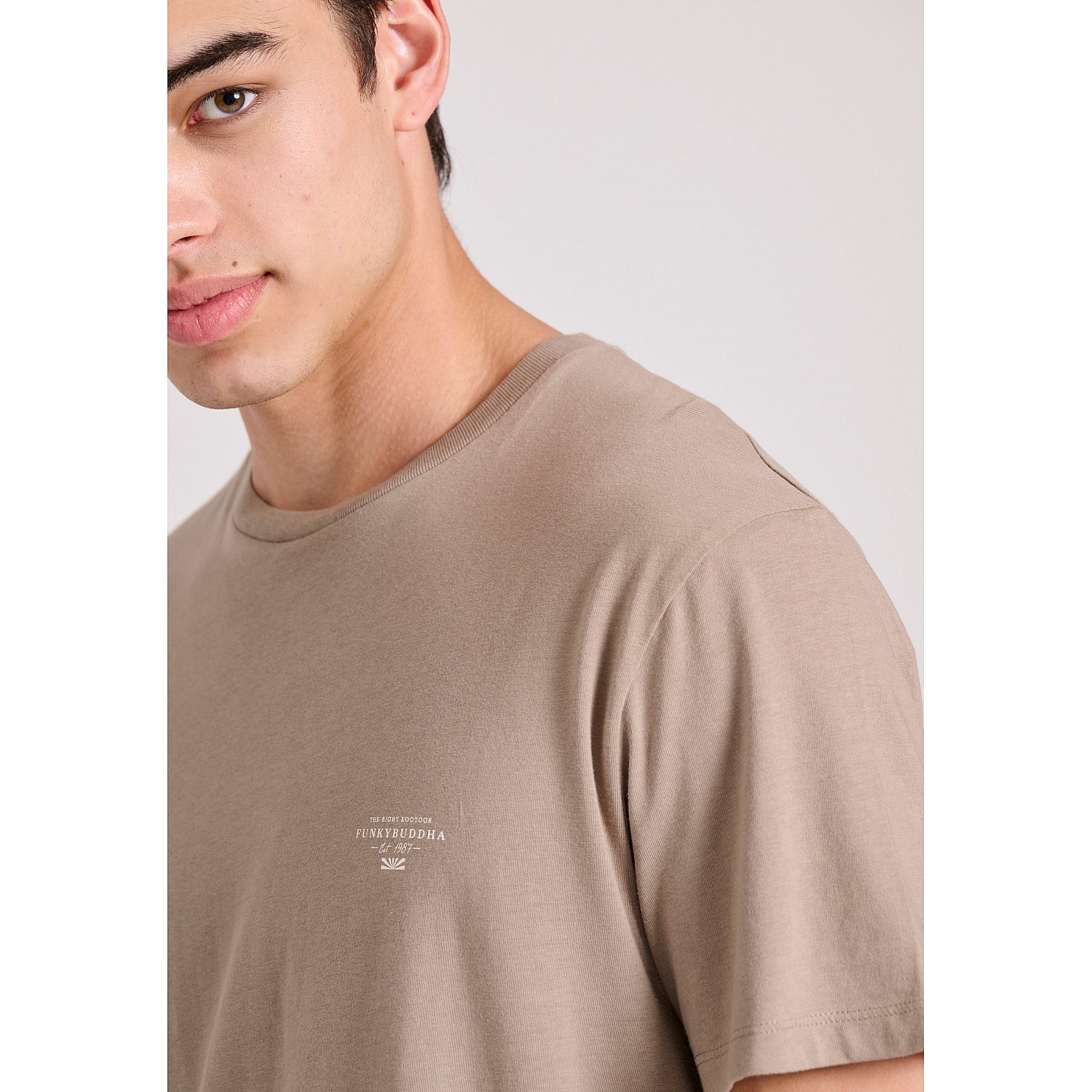 FUNKY BUDDHA Ανδρικό T-Shirt FBM009-001-04