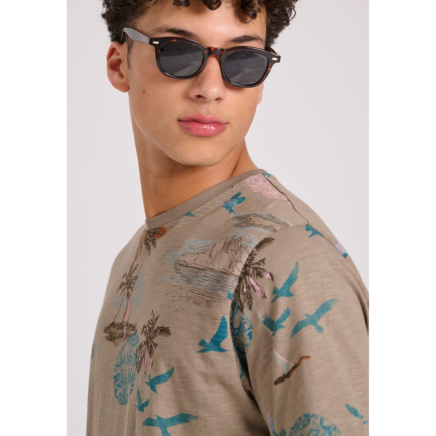 FUNKY BUDDHA Ανδρικό T-Shirt FBM009-081-04
