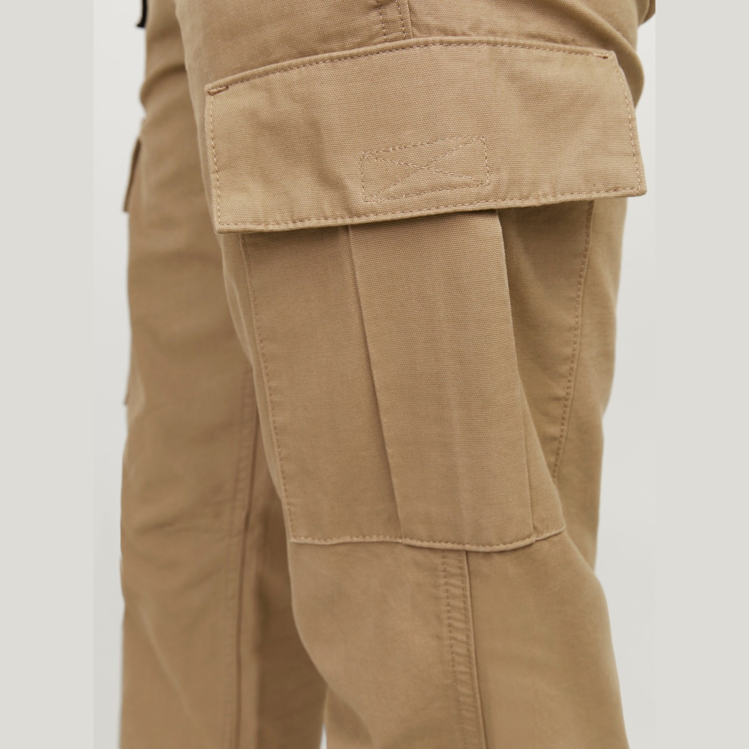 Jack & JonesΠαντελόνι Cargo σε Loose Εφαρμογή Night Jack & JonesΠαντελόνι Cargo σε Loose Εφαρμογή Night