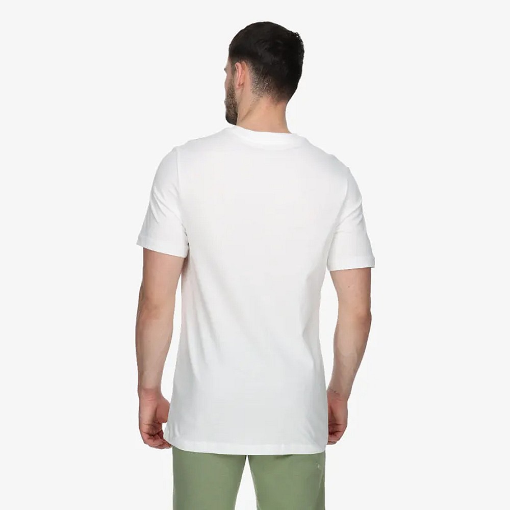 Nike T-shirt