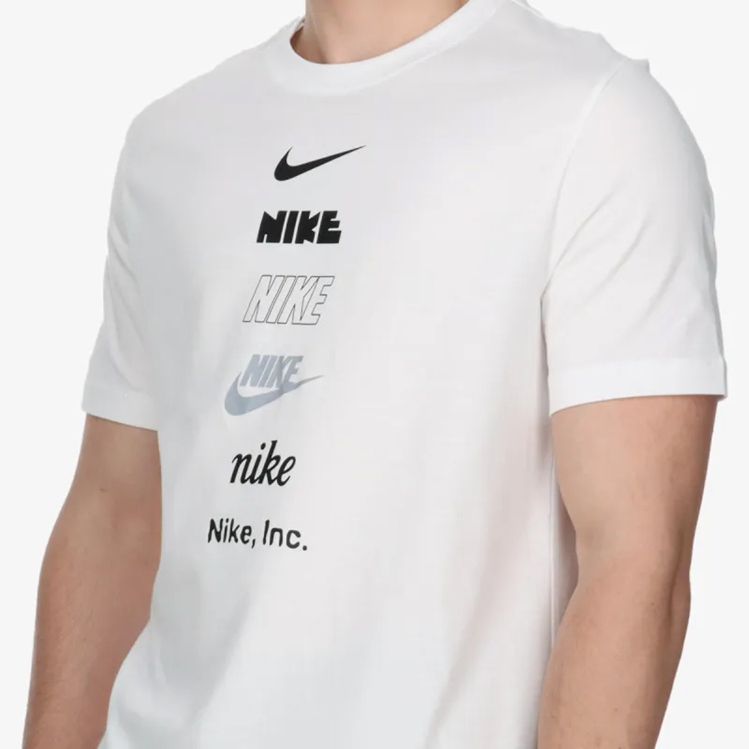 Nike T-shirt