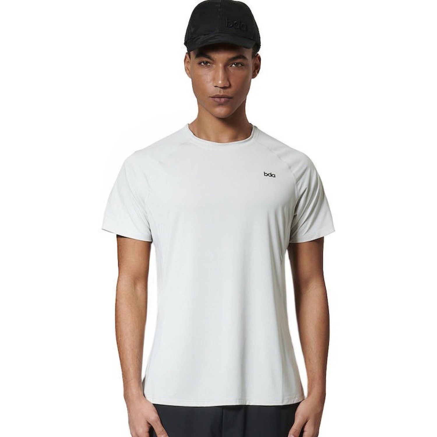 MEN'S LIGHTWEIGHT SHORT-SLEEVE YOGA T-SHIRT