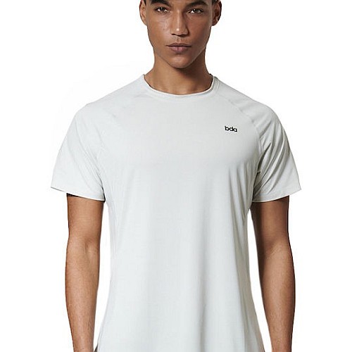 MEN'S LIGHTWEIGHT SHORT-SLEEVE YOGA T-SHIRT