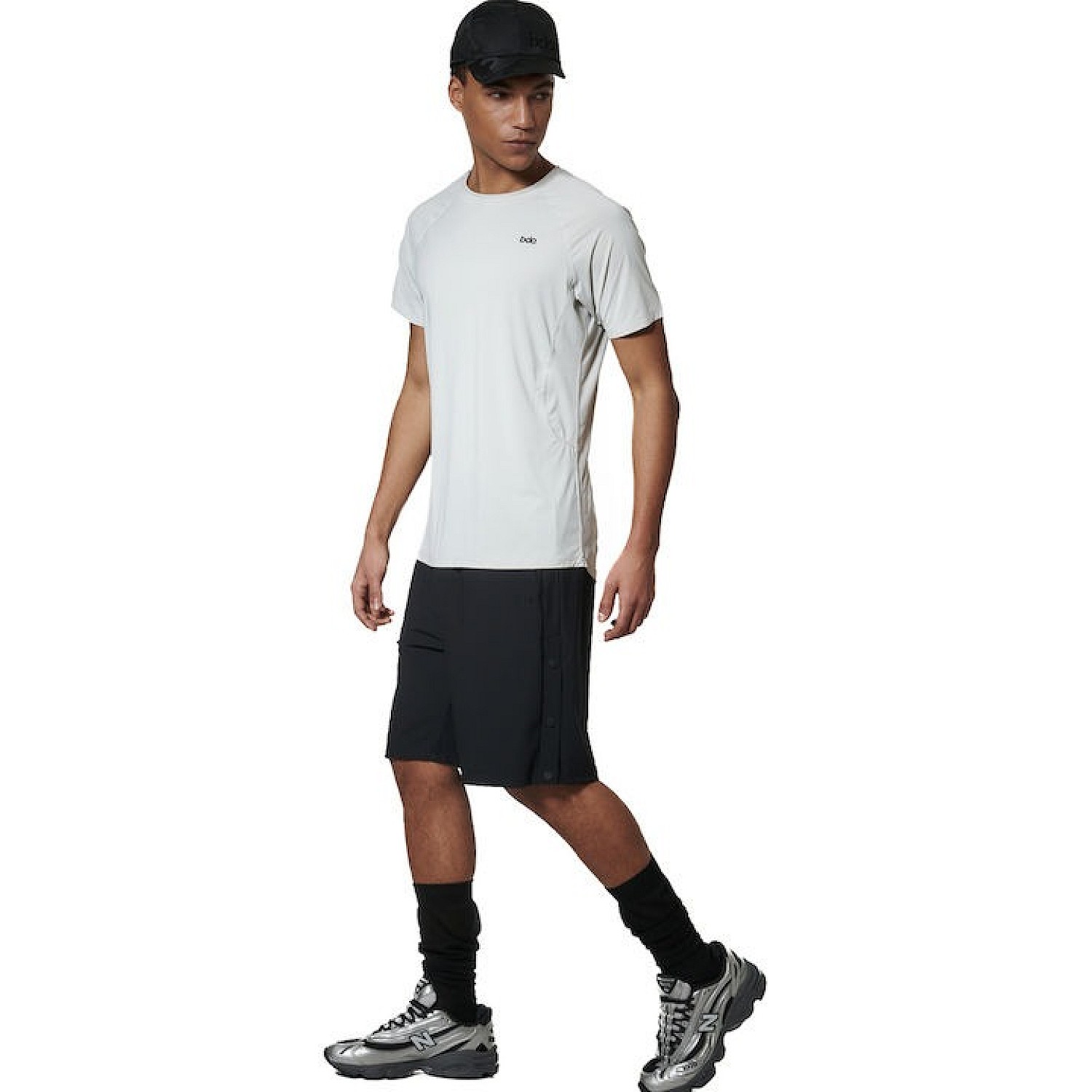 MEN'S LIGHTWEIGHT SHORT-SLEEVE YOGA T-SHIRT