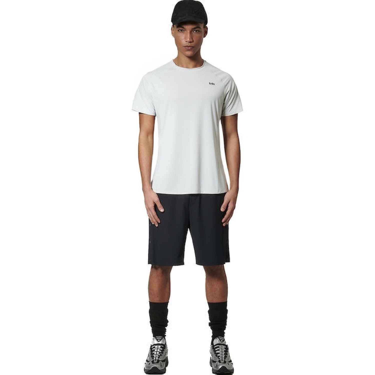 MEN'S LIGHTWEIGHT SHORT-SLEEVE YOGA T-SHIRT