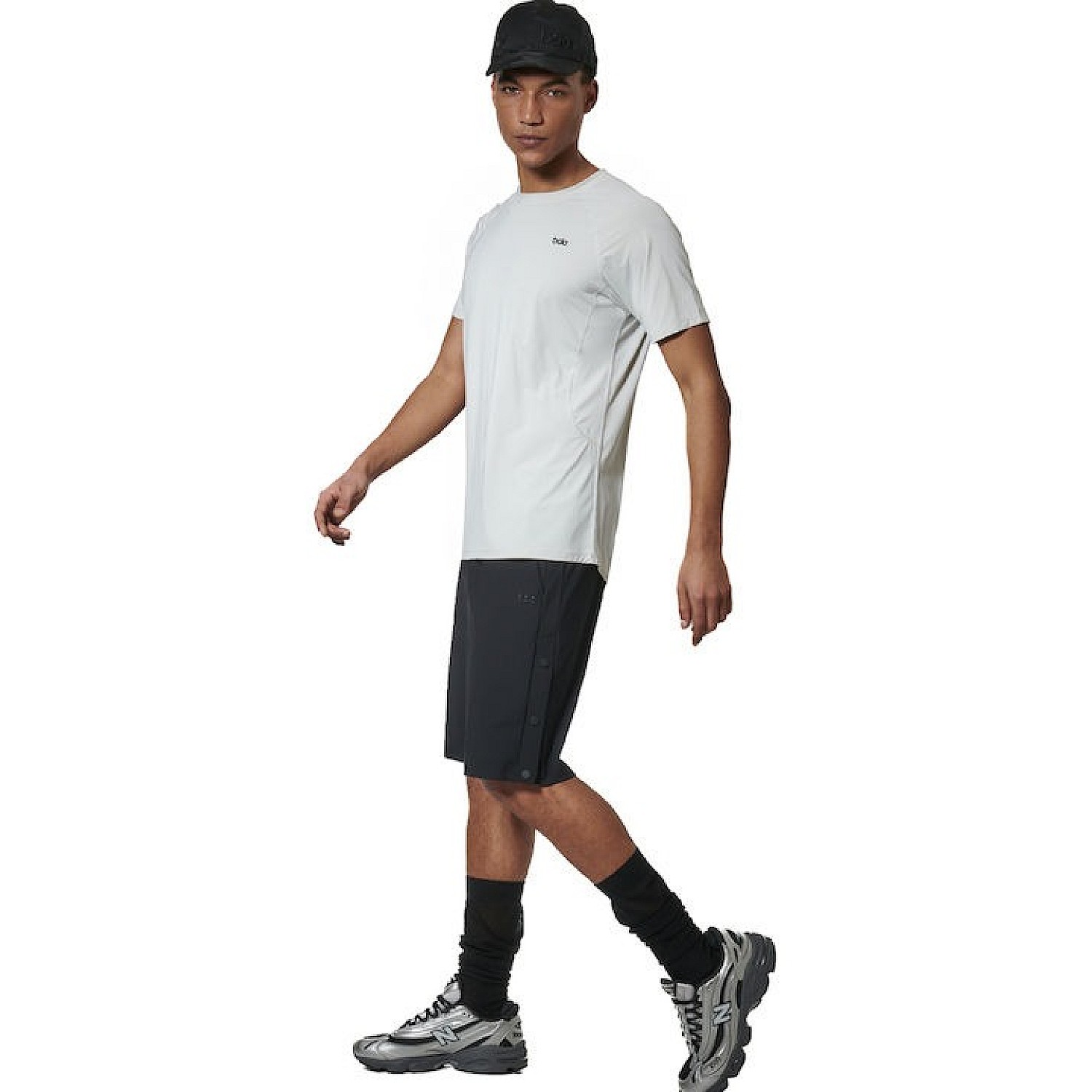 MEN'S LIGHTWEIGHT SHORT-SLEEVE YOGA T-SHIRT