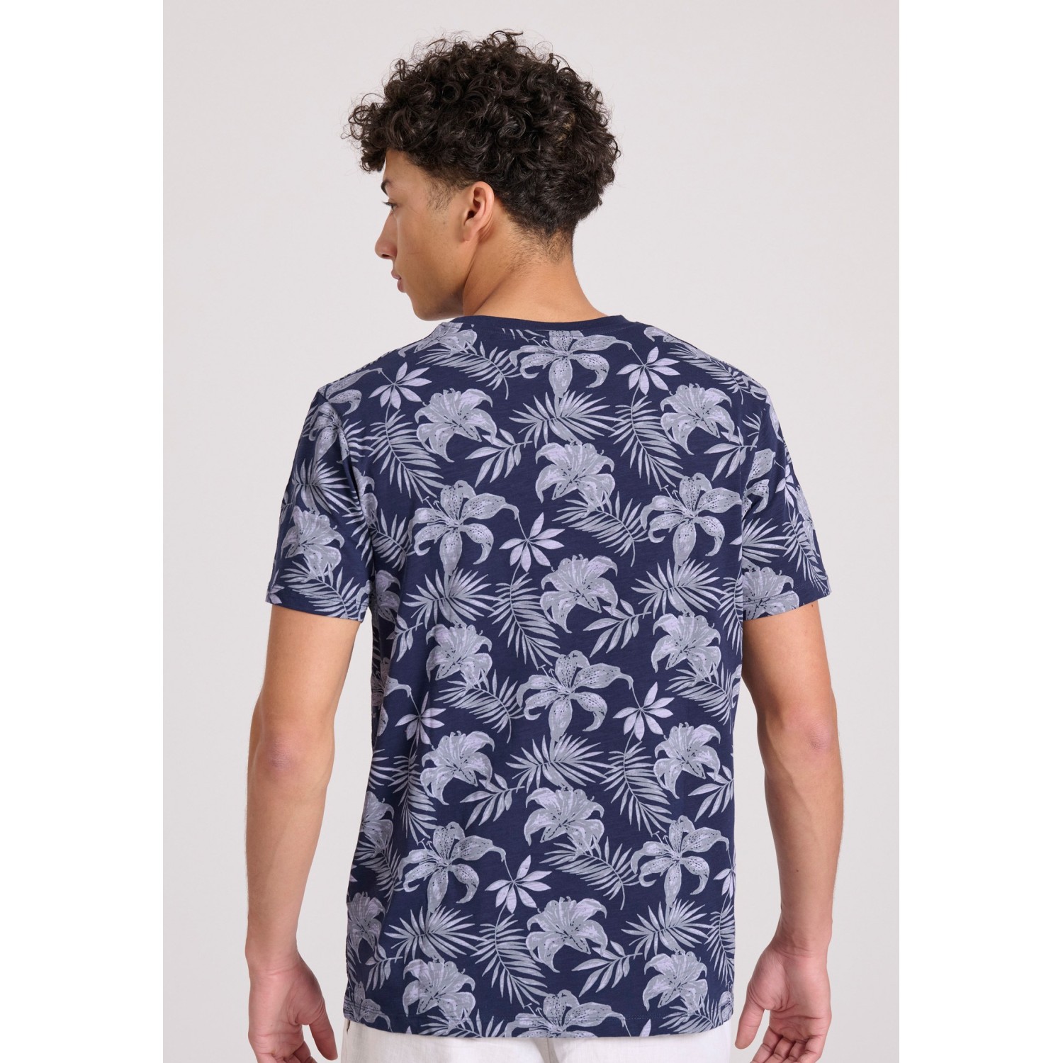 Crew neck t-shirt με all over τύπωμα Crew neck t-shirt με all over τύπωμα