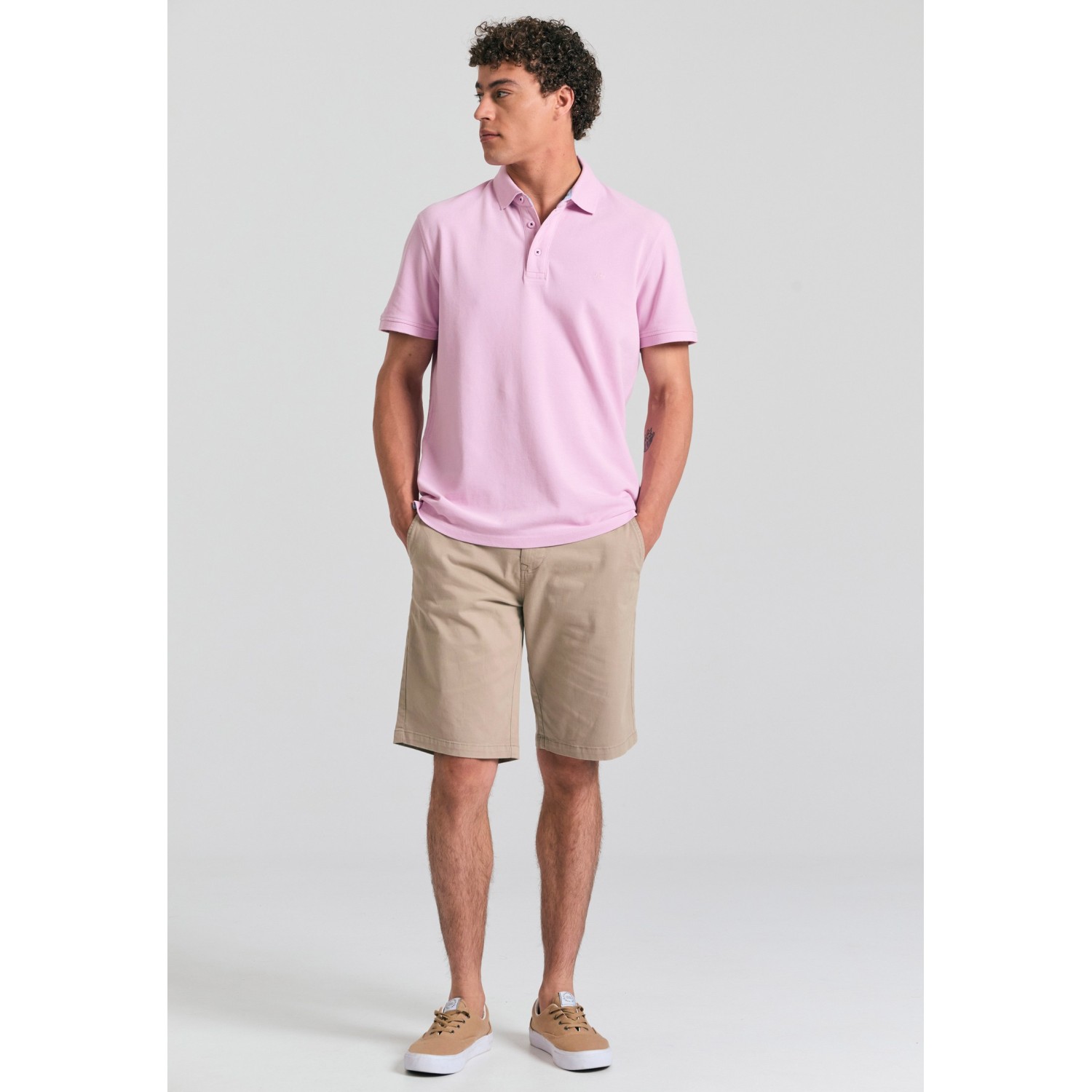 Essential polo μπλούζα με κέντημα Garage 55.