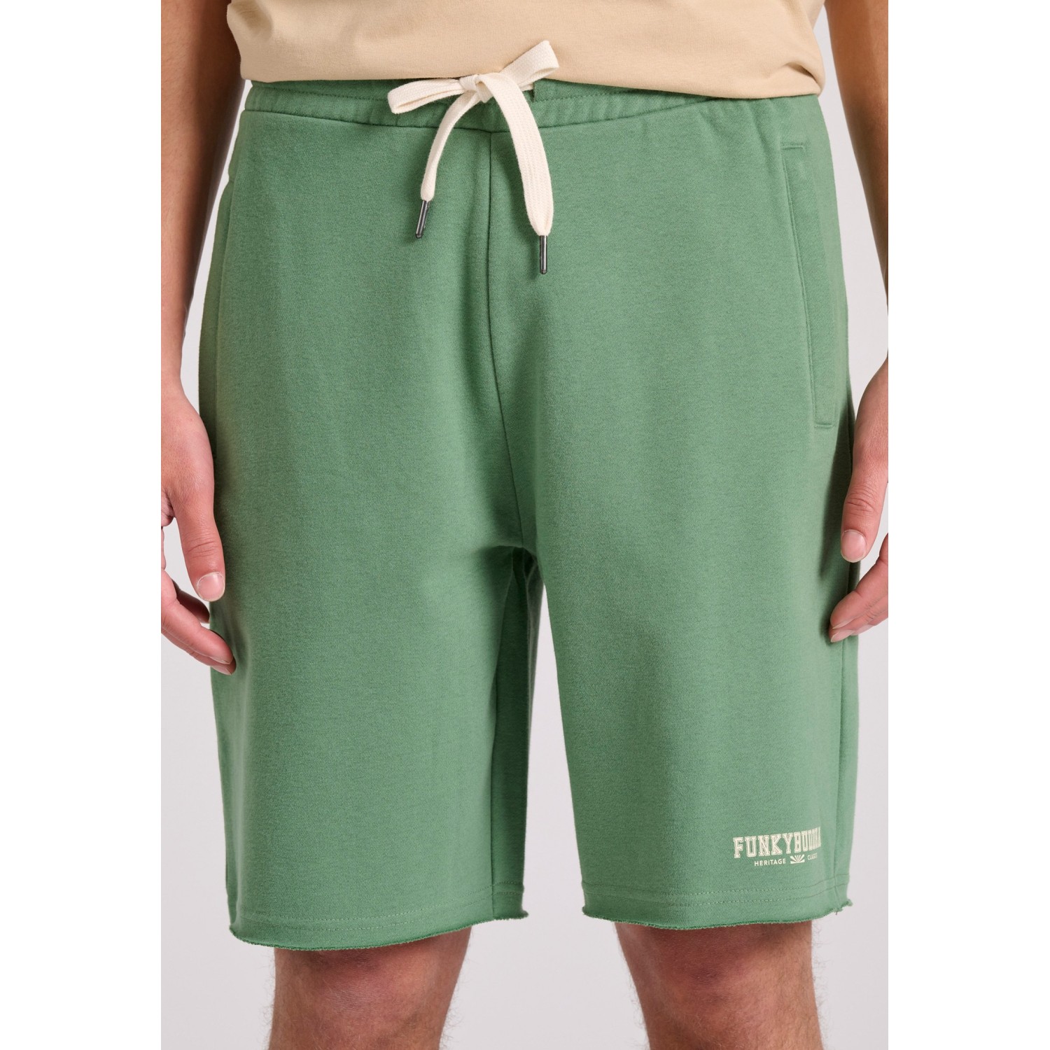 Essential wide leg fit αθλητική βερμούδα με raw cu