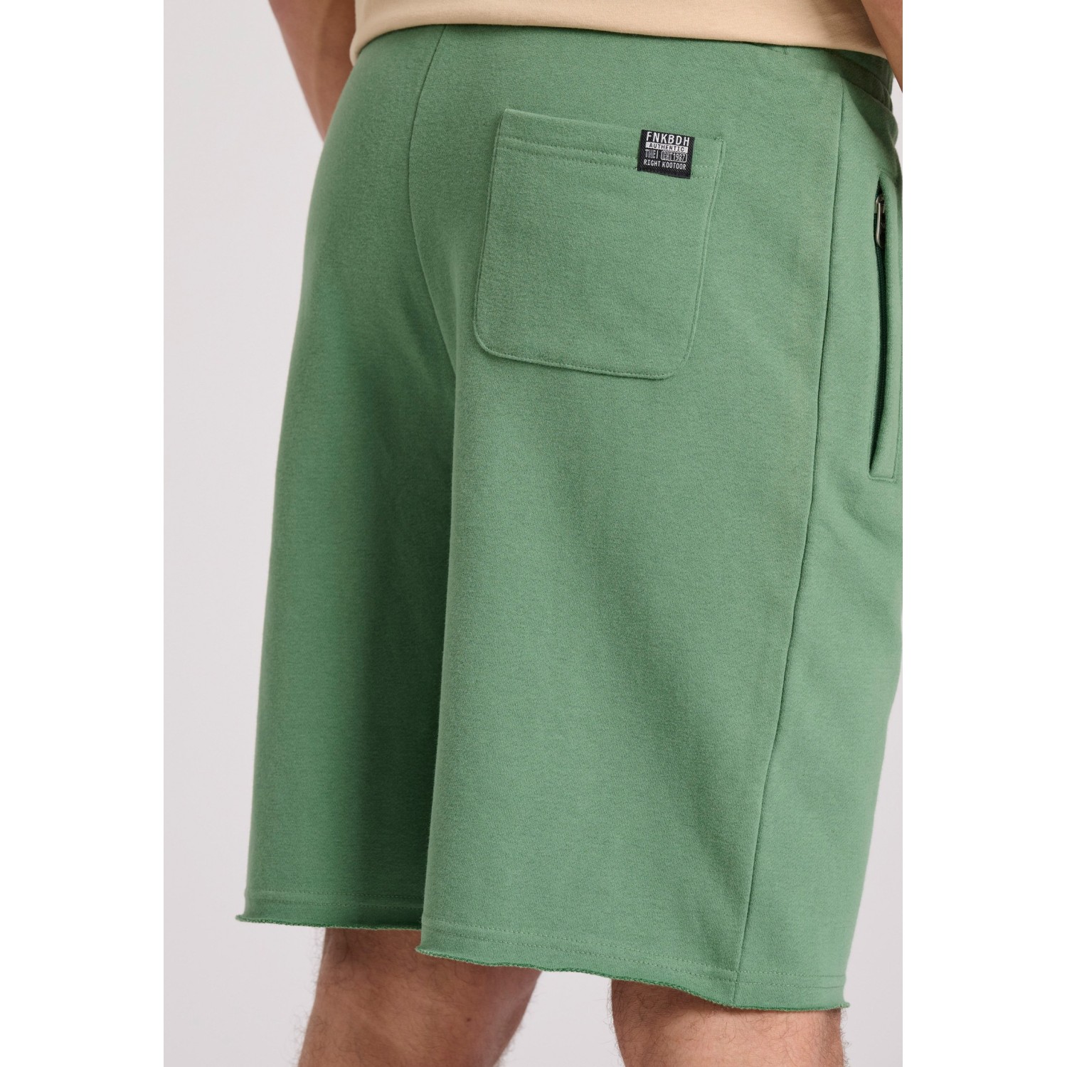 Essential wide leg fit αθλητική βερμούδα με raw cu
