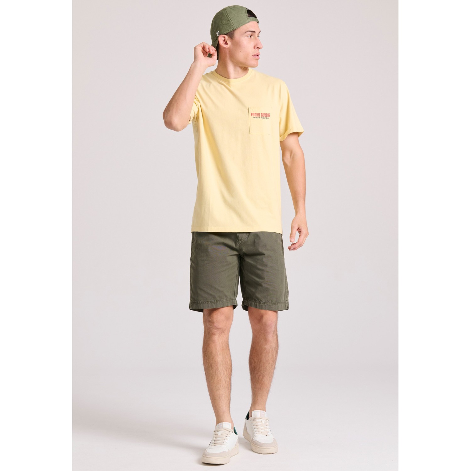 Garment dyed chino βερμούδα σε ζακάρ ύφασμα