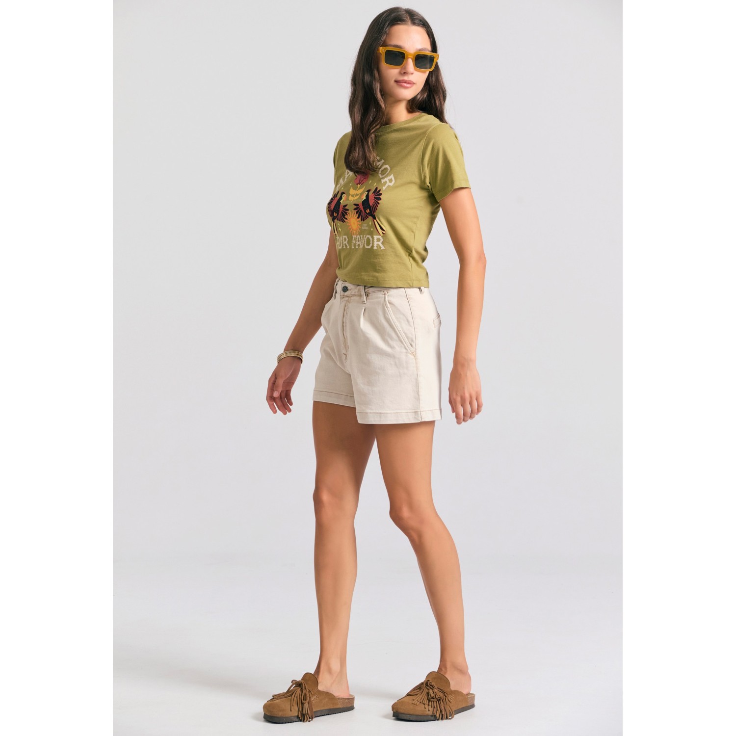 Garment dyed t-shirt με exotic τύπωμα
