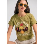 Garment dyed t-shirt με exotic τύπωμα
