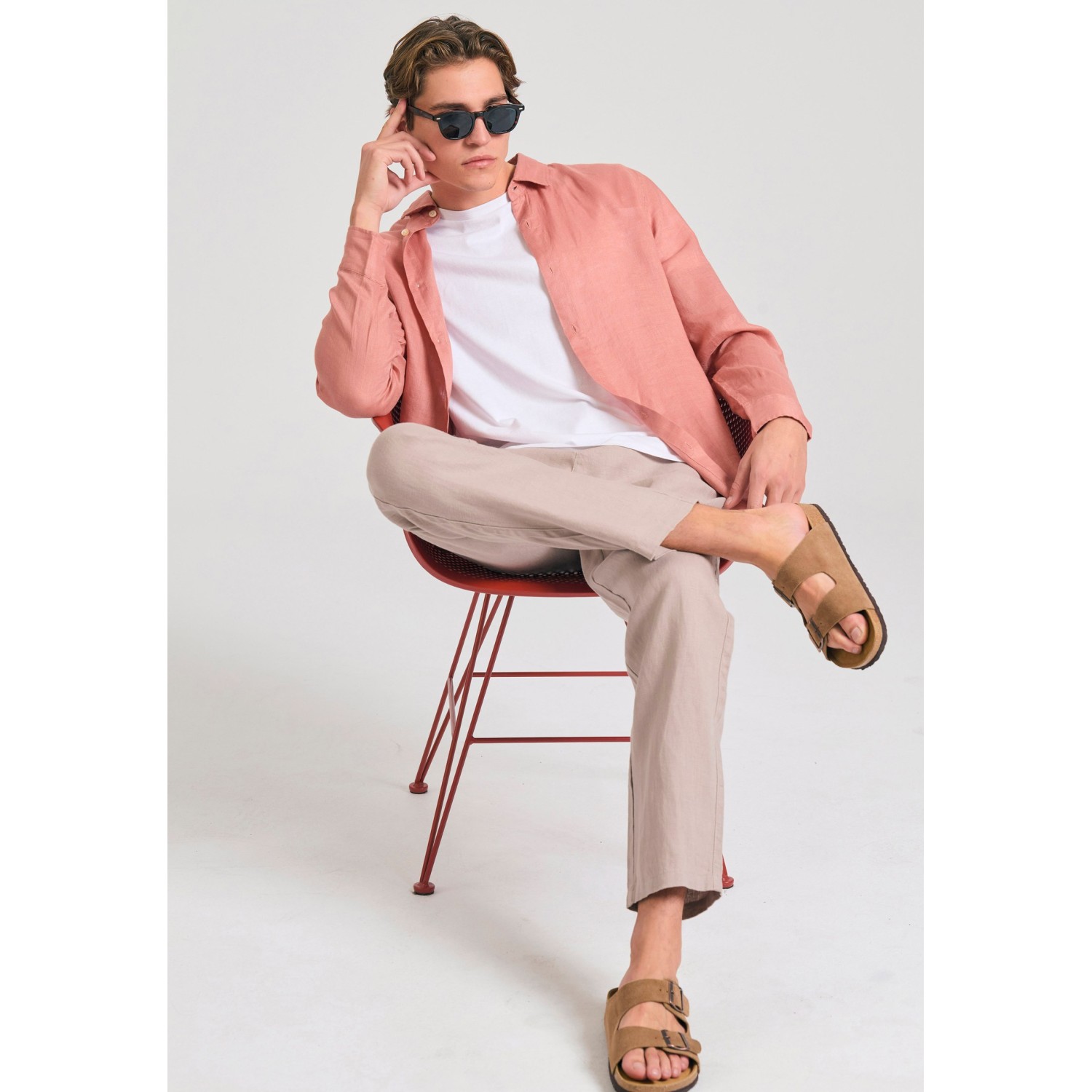 Garment dyed λινό πουκάμισο - The essentials Garment dyed λινό πουκάμισο - The essentials