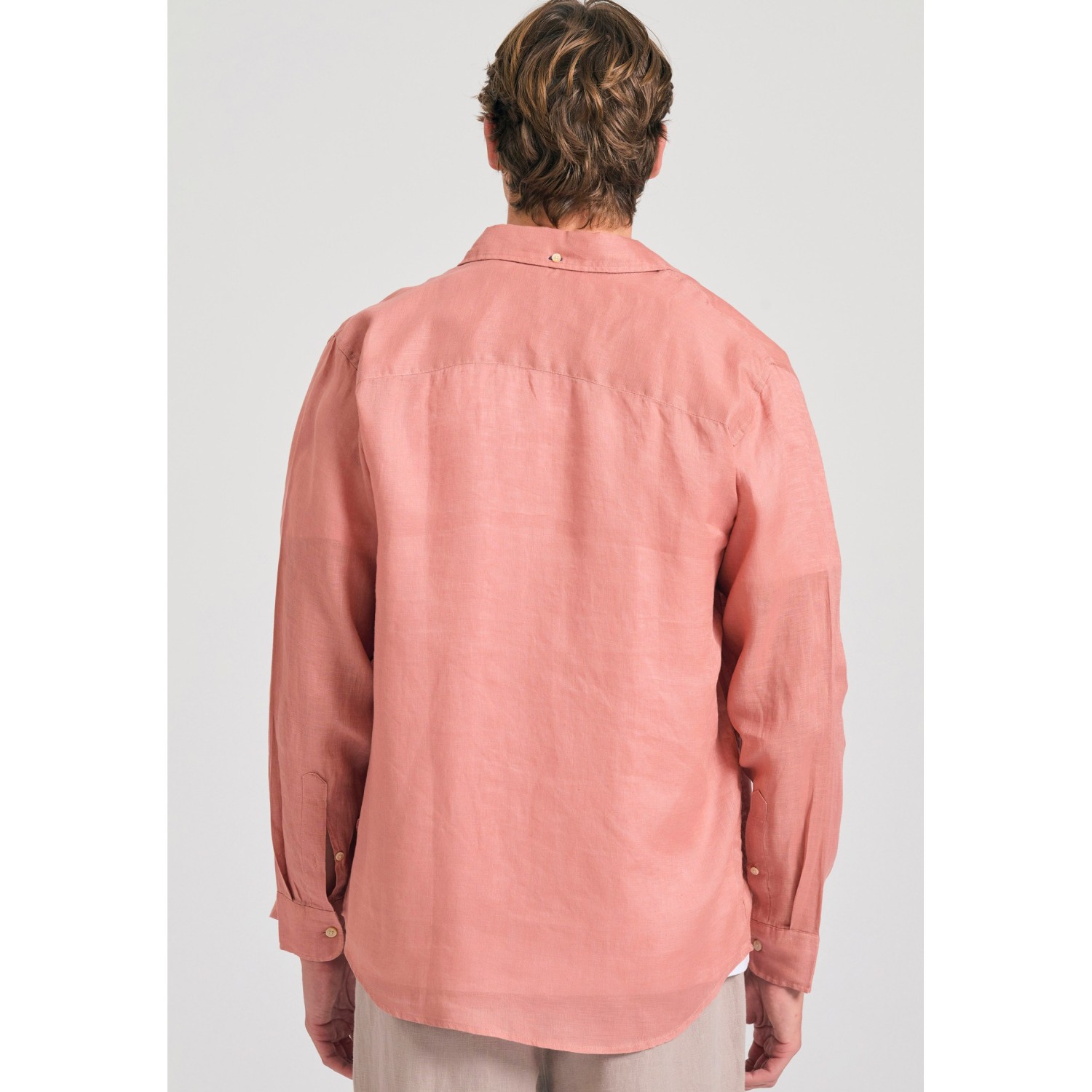 Garment dyed λινό πουκάμισο - The essentials Garment dyed λινό πουκάμισο - The essentials