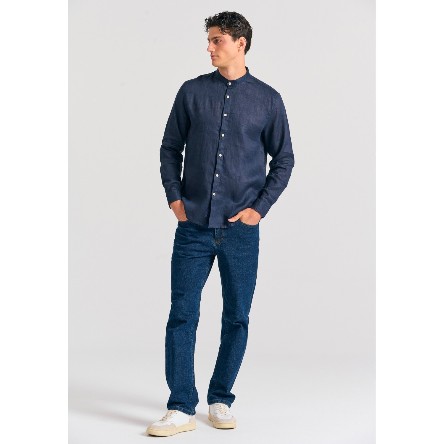 Garment dyed λινό πουκάμισο με λαιμό mao