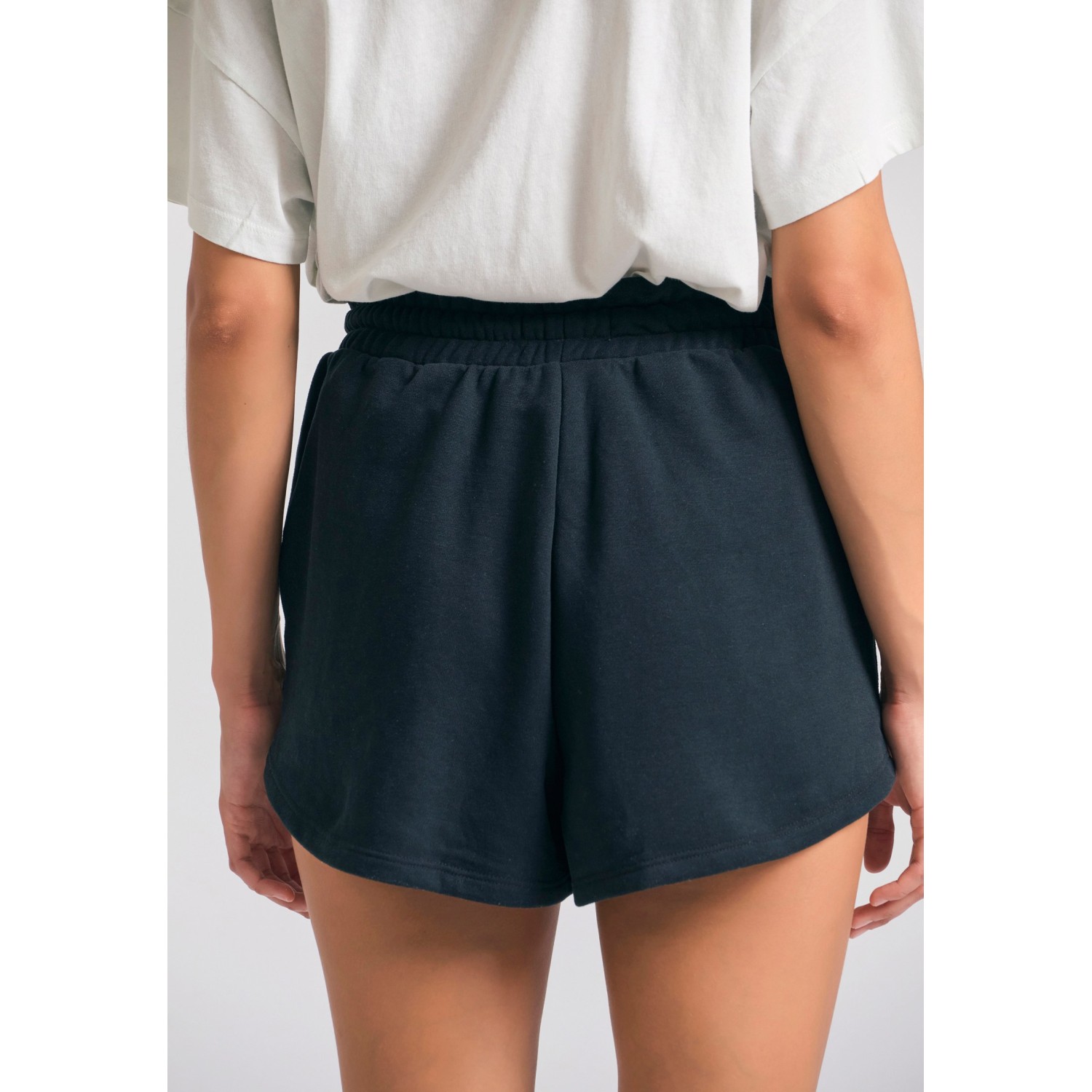 Loose fit αθλητικό σορτς με branded κέντημα