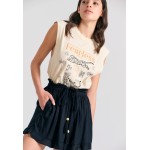Loose fit σορτς με κορδόνι και βολάν στη μέση