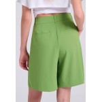 Loose fit σορτς με μονή πιέτα στη μέση Loose fit σορτς με μονή πιέτα στη μέση