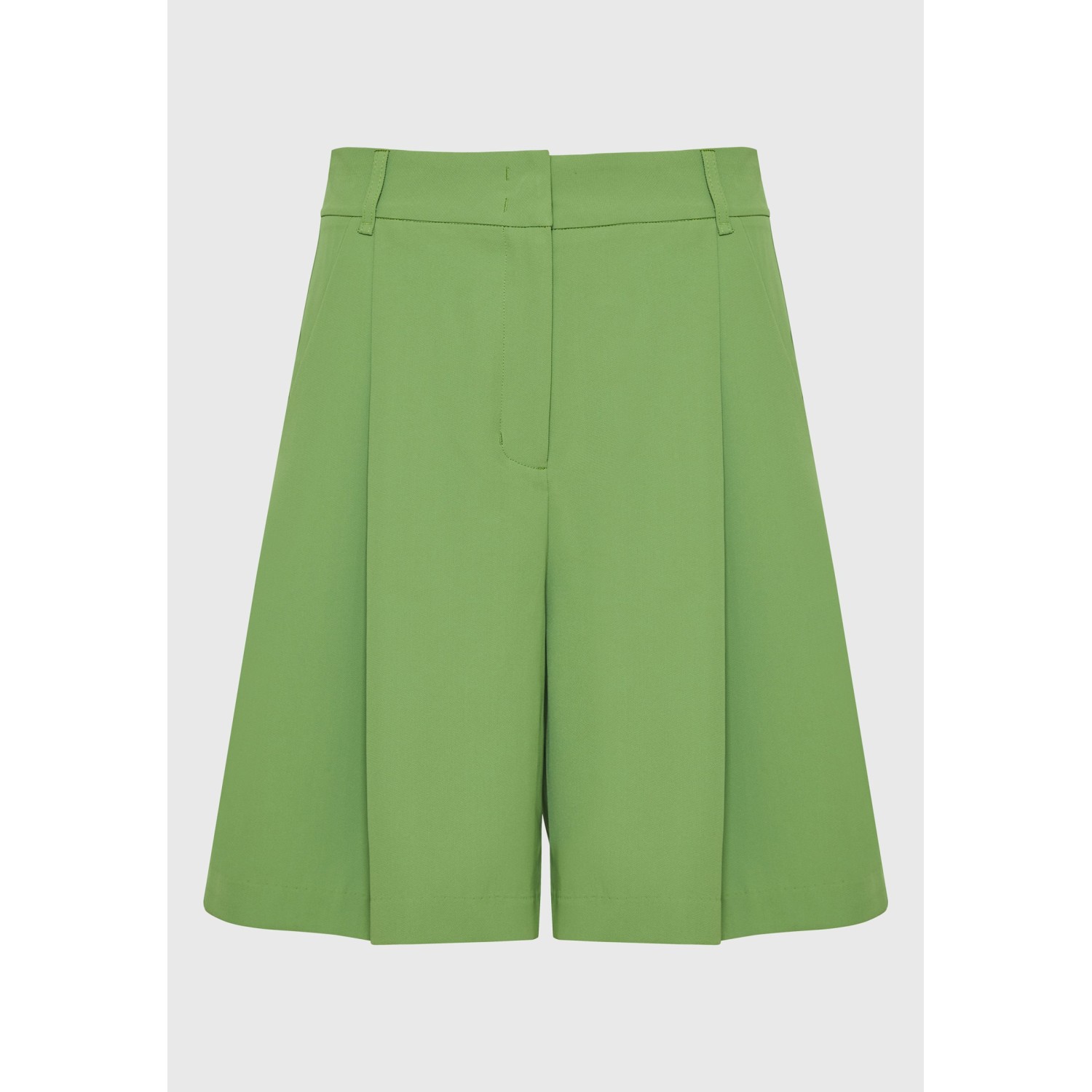 Loose fit σορτς με μονή πιέτα στη μέση Loose fit σορτς με μονή πιέτα στη μέση