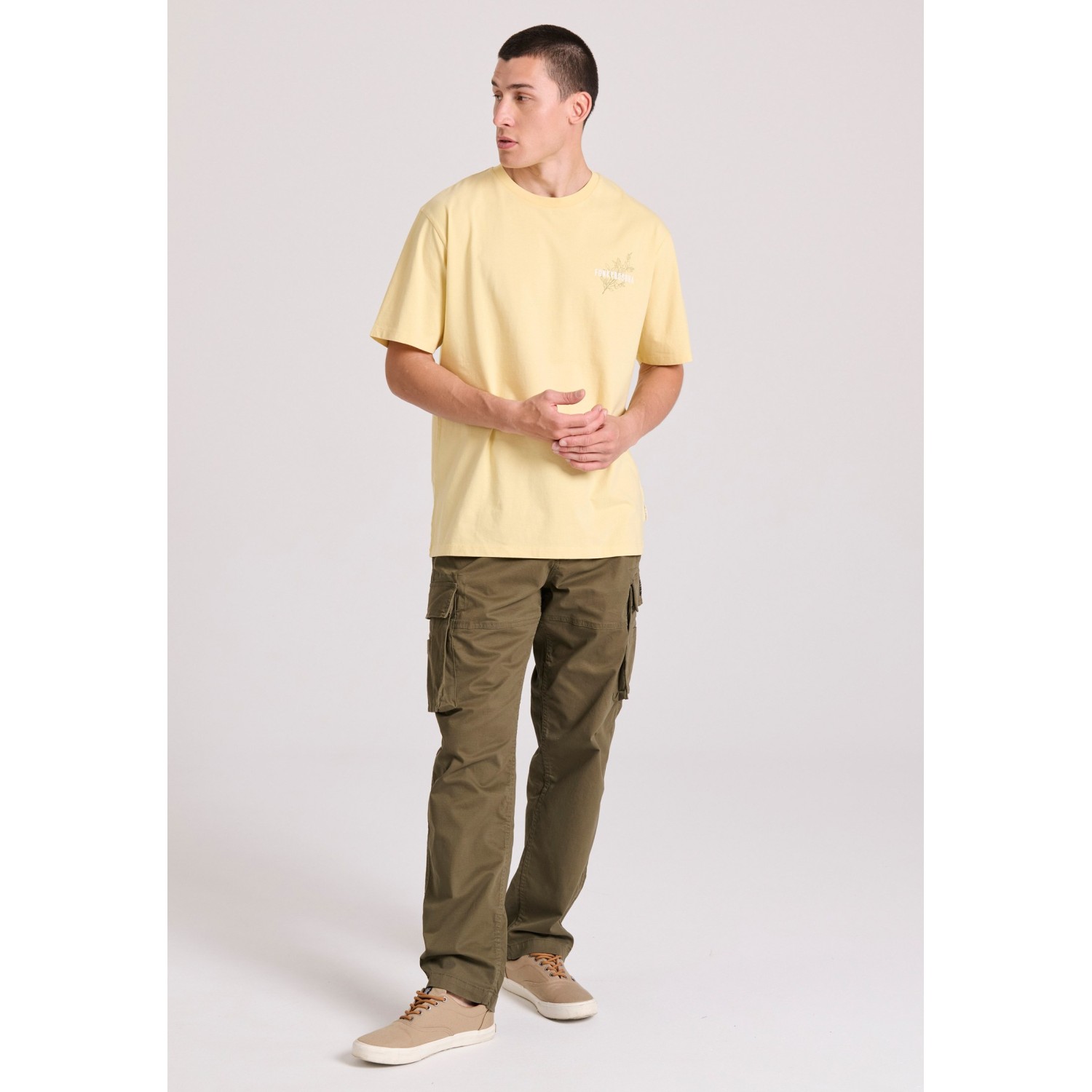 Loose tapered fit cargo παντελόνι σε ζακάρ ύφανση