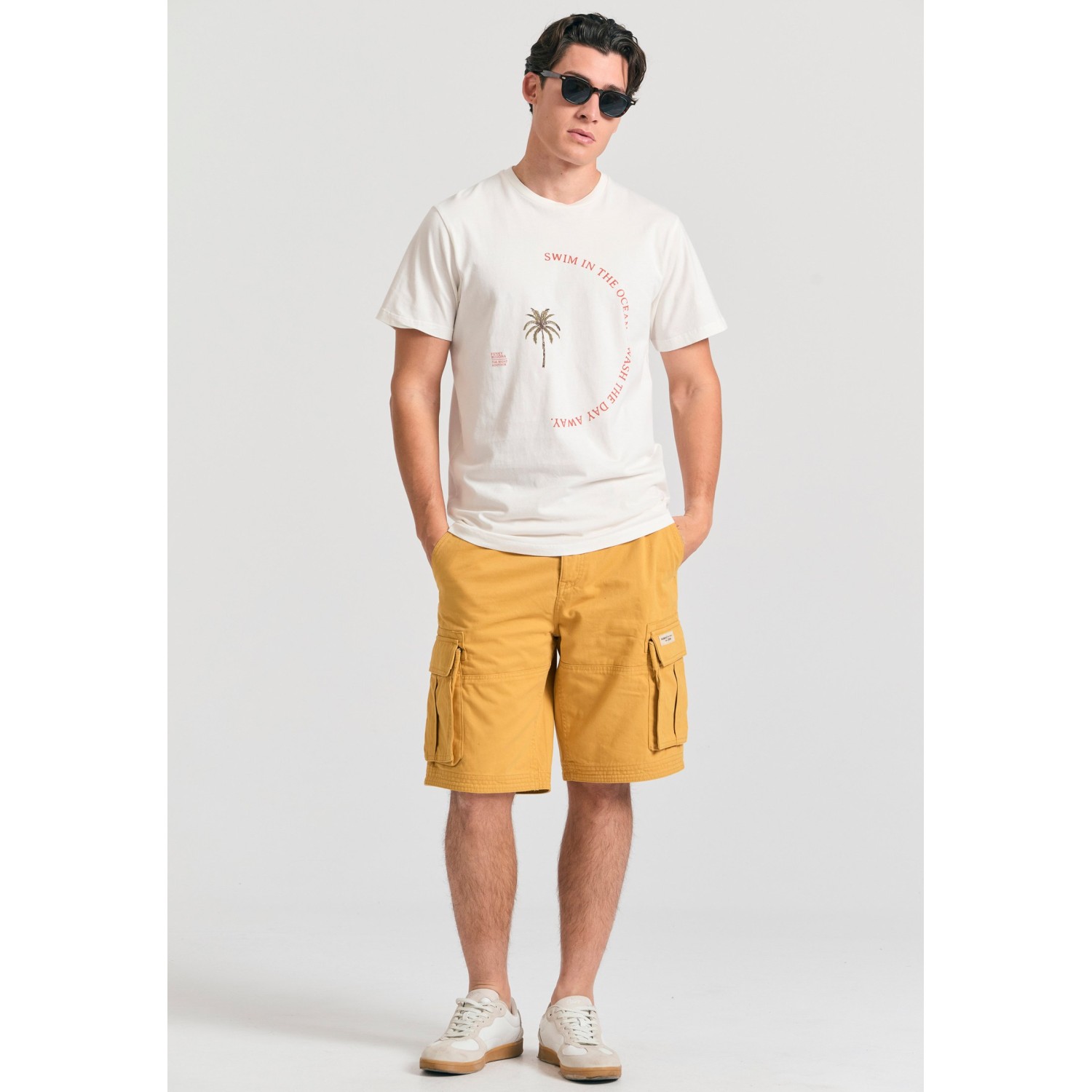 Organic cotton t-shirt με text artwork τύπωμα