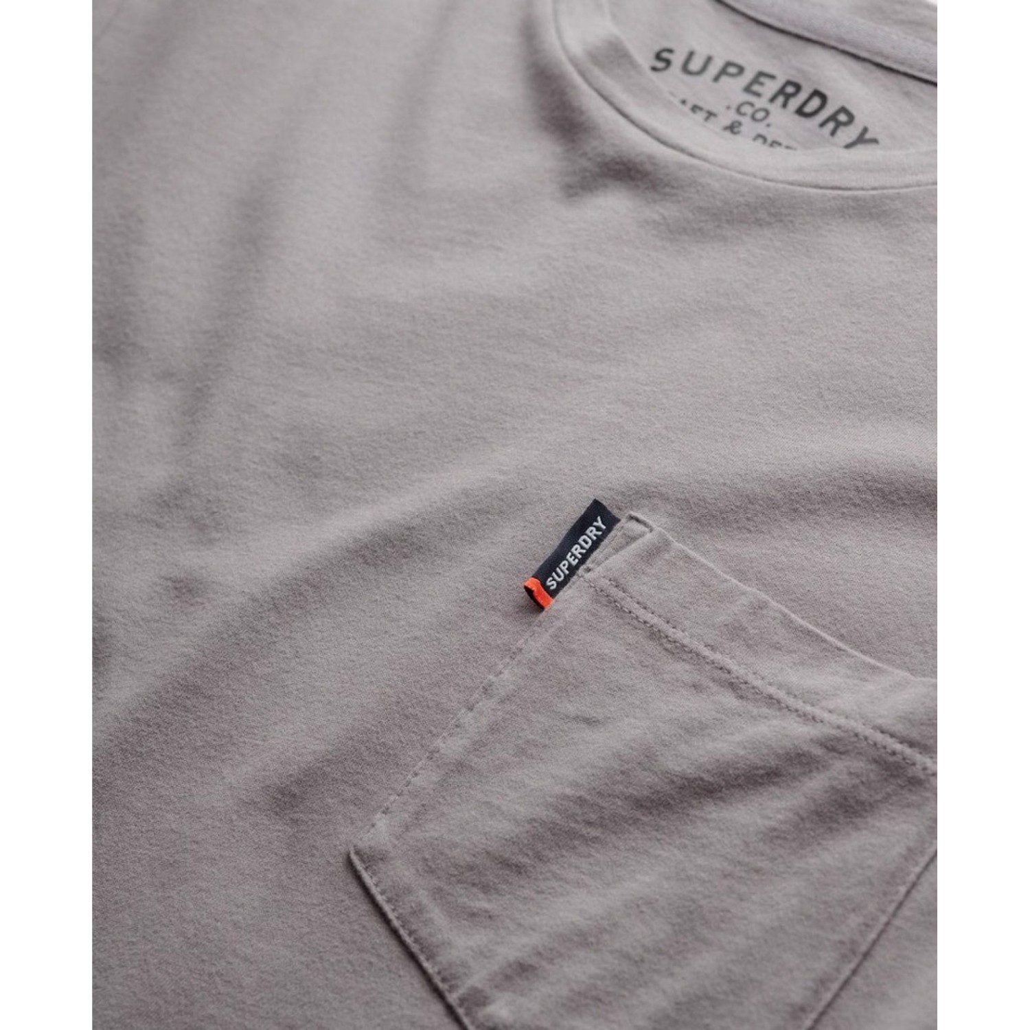 Superdry T-shirt
