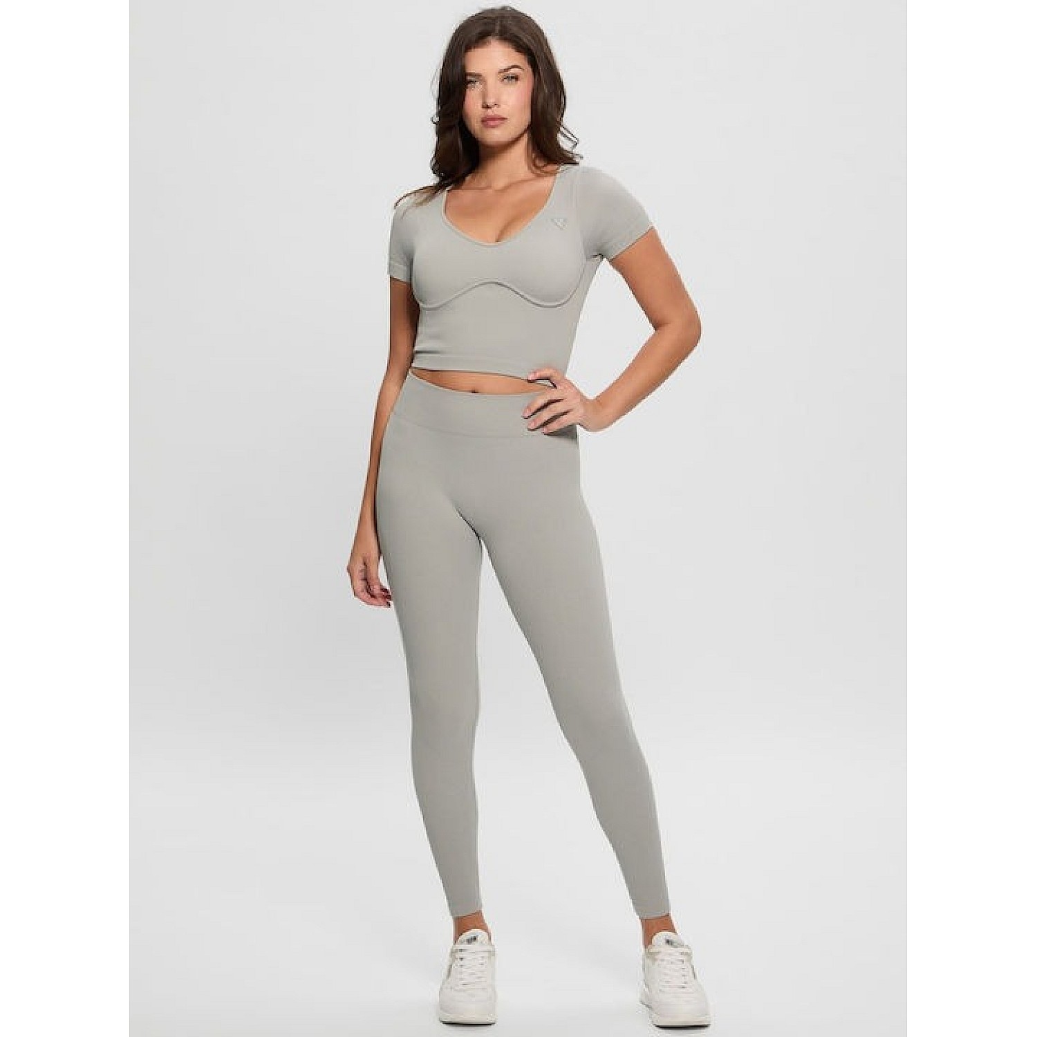 GUESS V5RP06Z3KH0 MARTINA SEAMLESS SS TOP ΜΠΛΟΥΖΑ ΓΥΝΑΙΚ