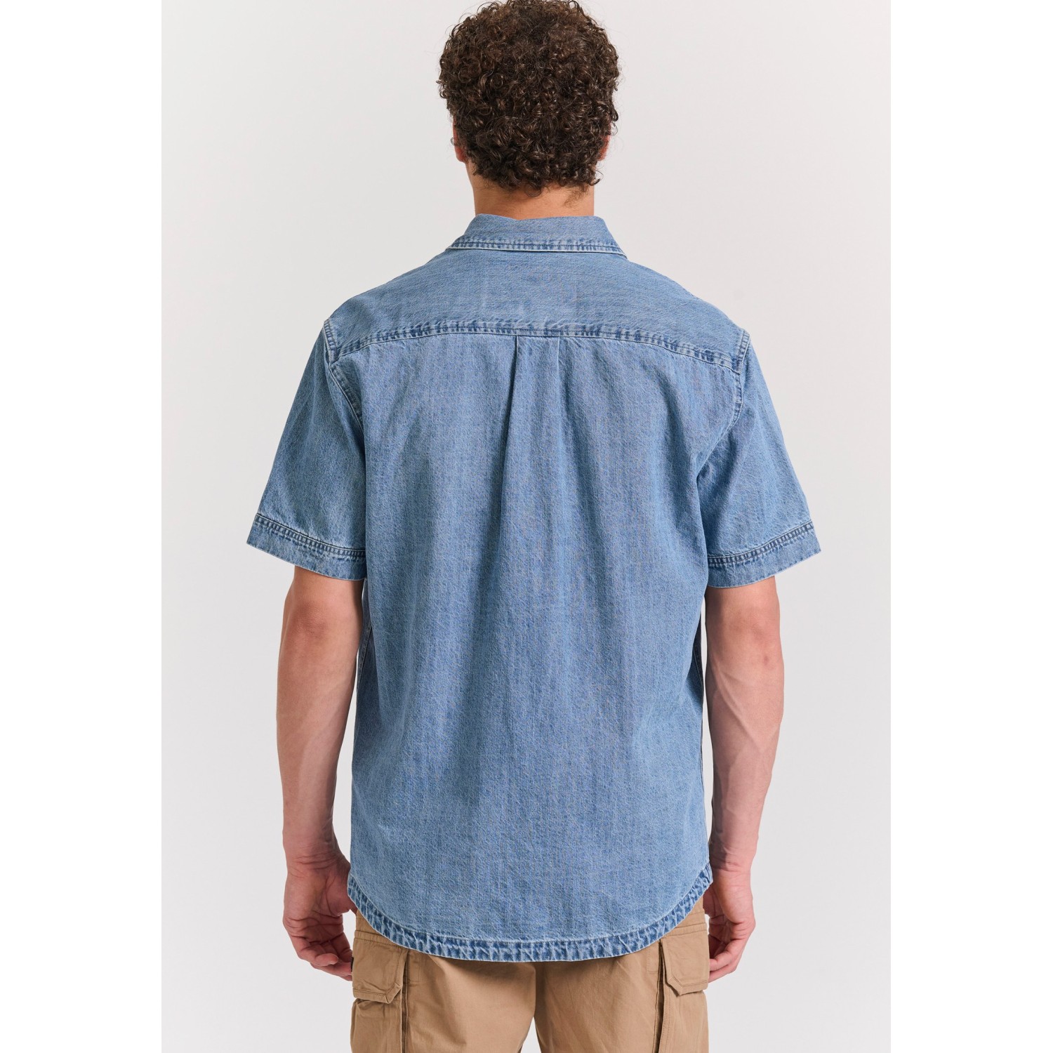 Overshirt denim πουκάμισο με τσέπες στο στήθος