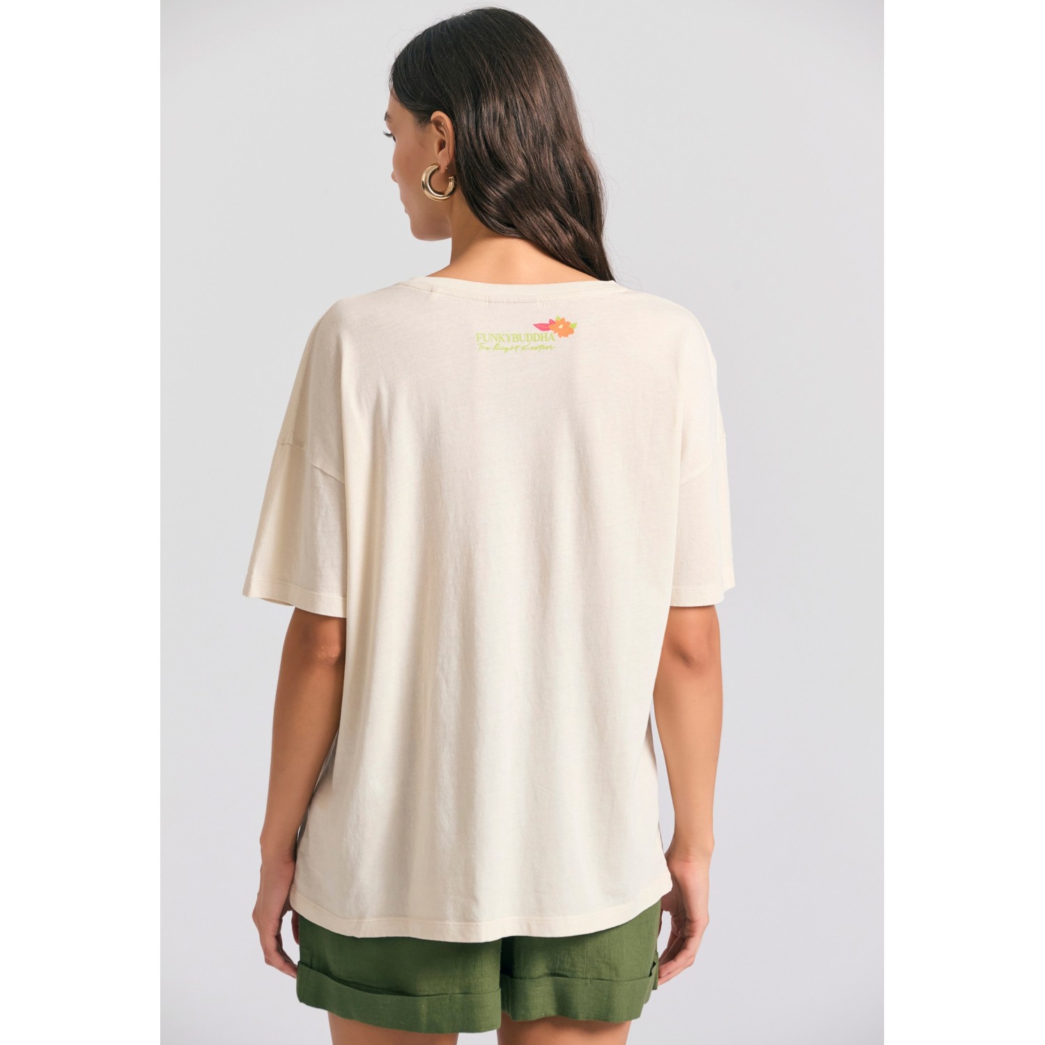 Oversized garment dyed t-shirt με tropical τύπωμα