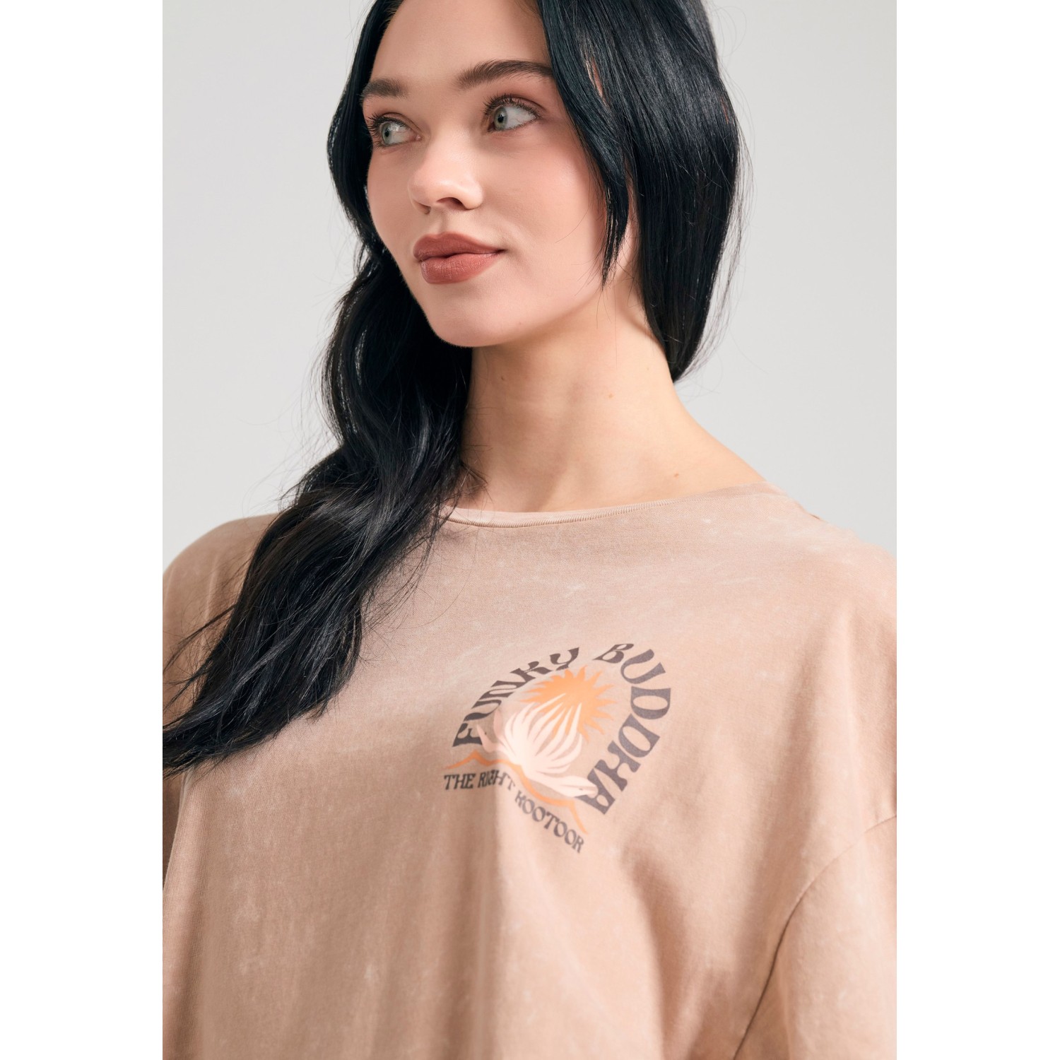 Oversized garment dyed t-shirt με τύπωμα στην πλάτ