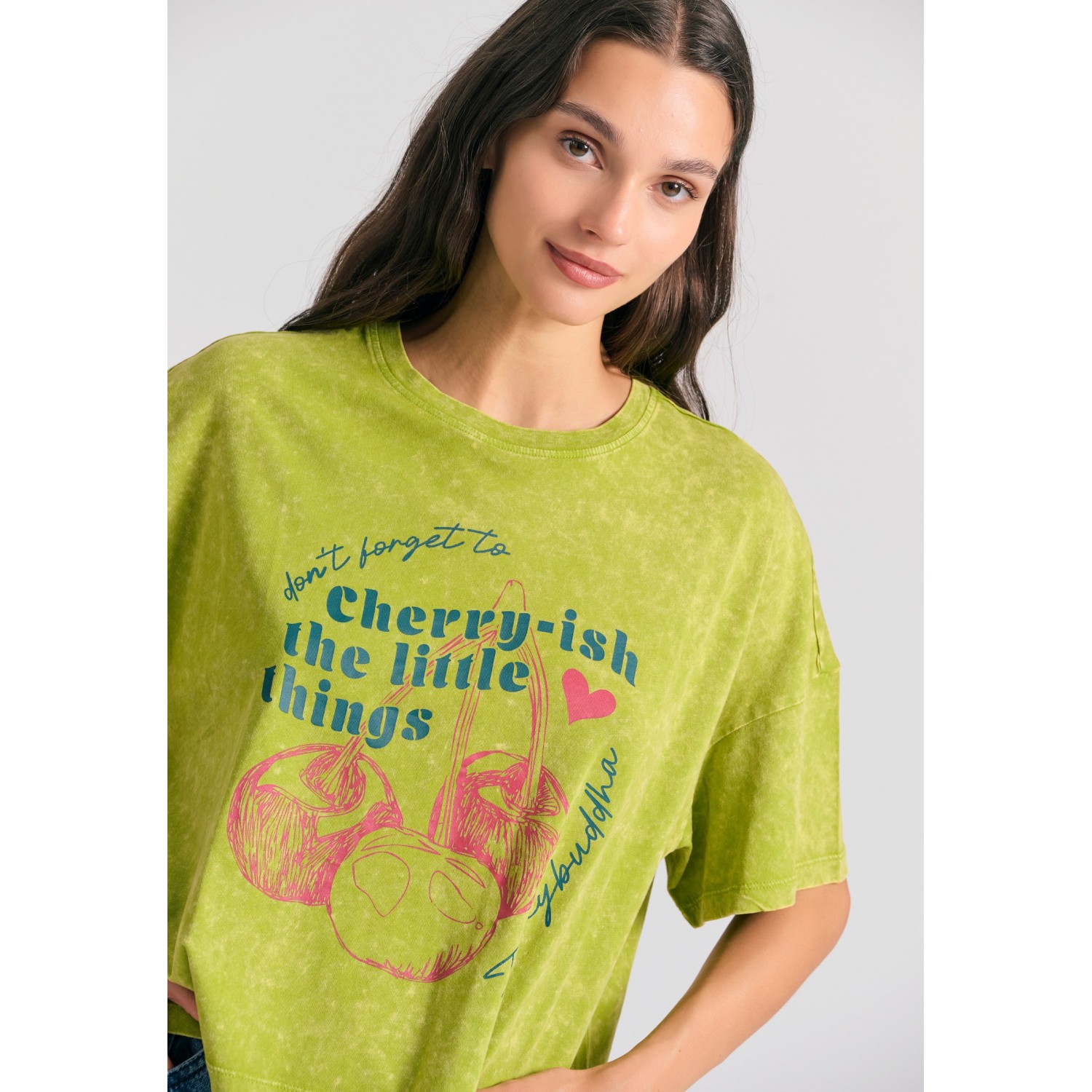 Oversized grament dyed t-shirt με photographic τύπ