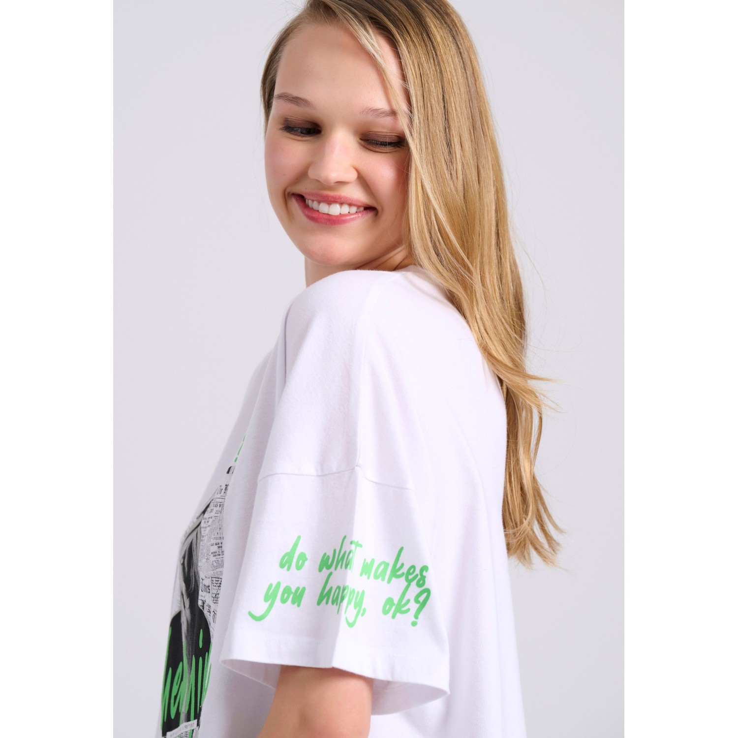 Oversized t-shirt με photographic τύπωμα Oversized t-shirt με photographic τύπωμα