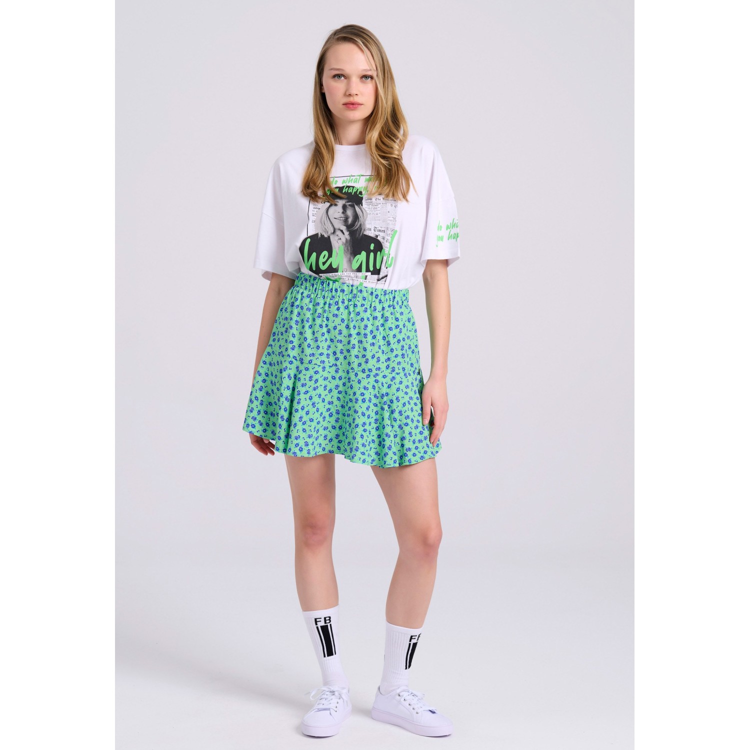 Oversized t-shirt με photographic τύπωμα Oversized t-shirt με photographic τύπωμα