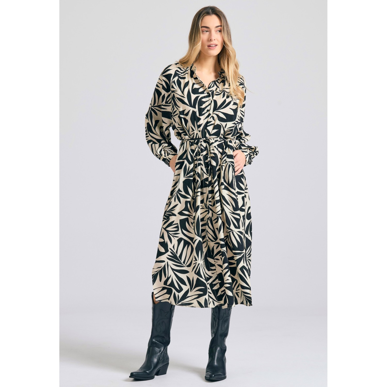 Oversized εμπριμέ μίντι φόρεμα από βισκόζη