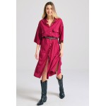 Oversized μάξι σεμιζιέ φόρεμα σε boho look