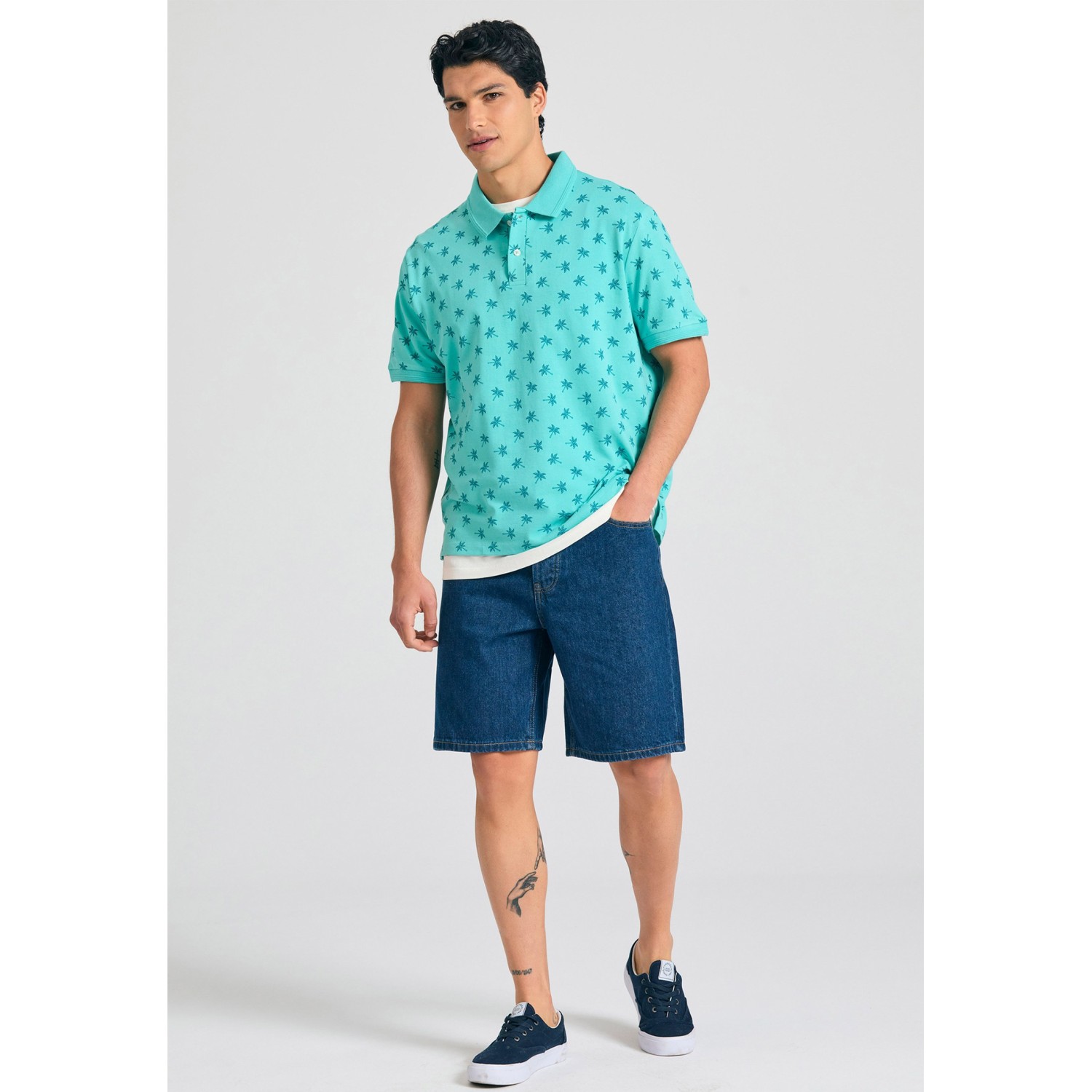 Polo μπλούζα με all over τύπωμα