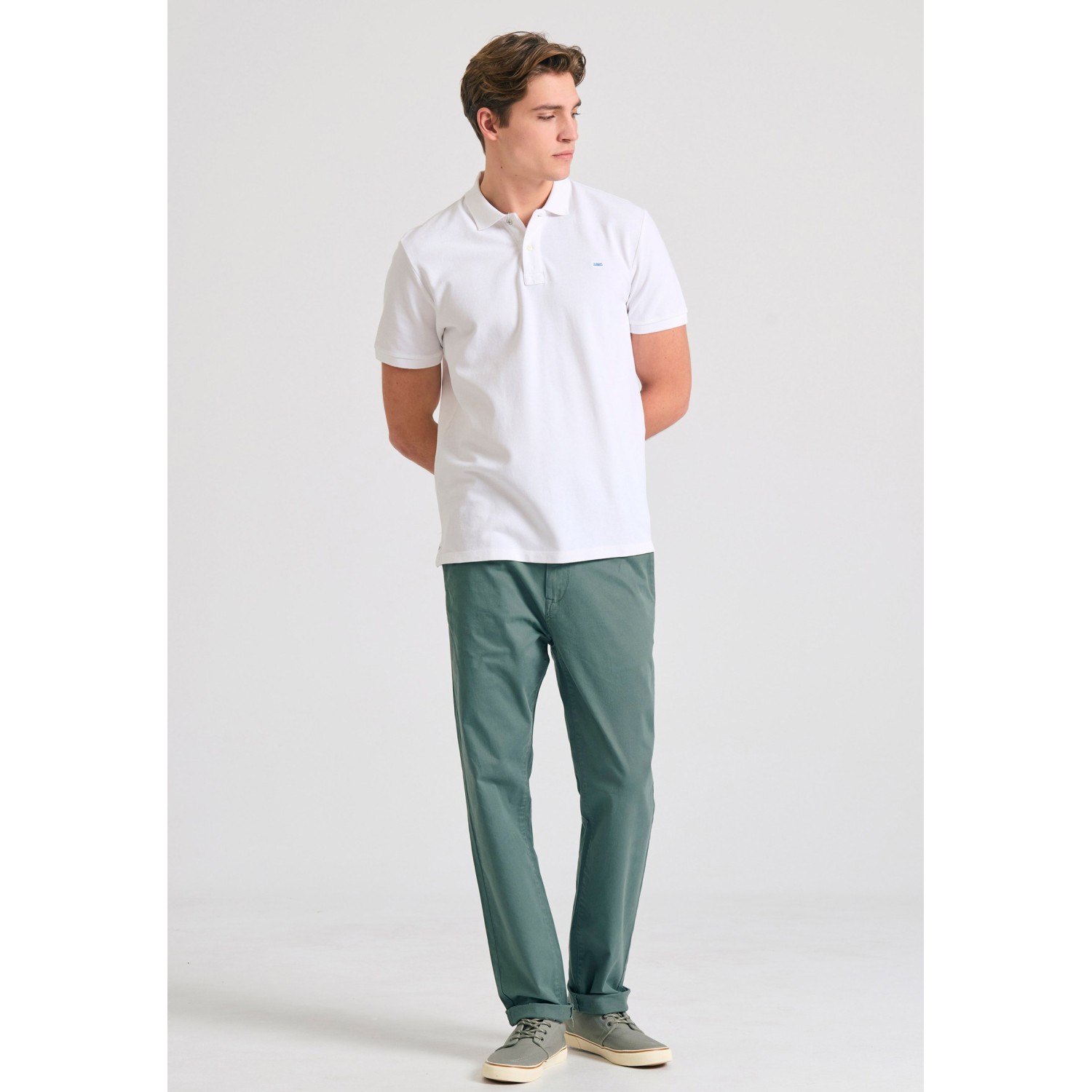 Polo μπλούζα με κεντημένο logo - The essentials