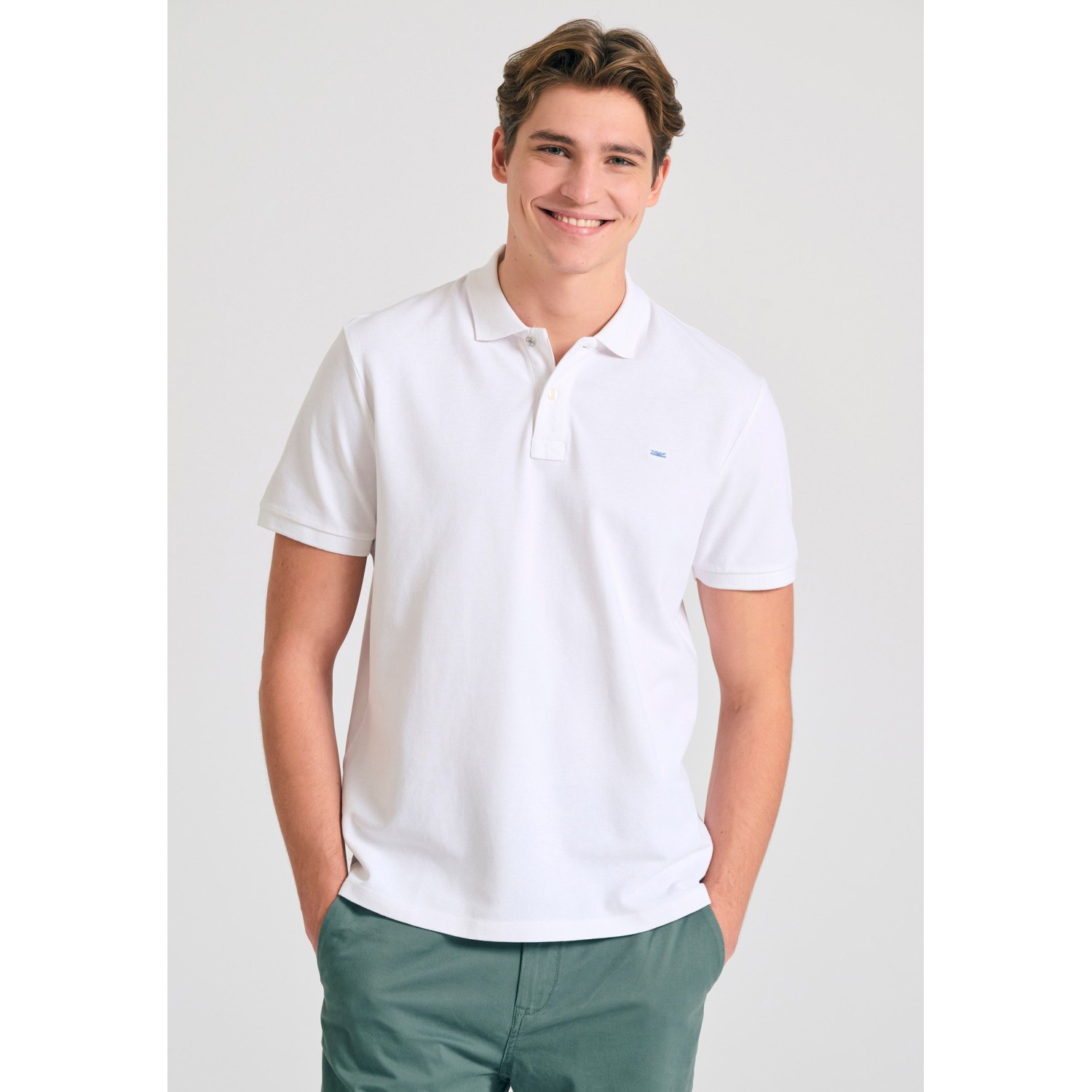 Polo μπλούζα με κεντημένο logo - The essentials