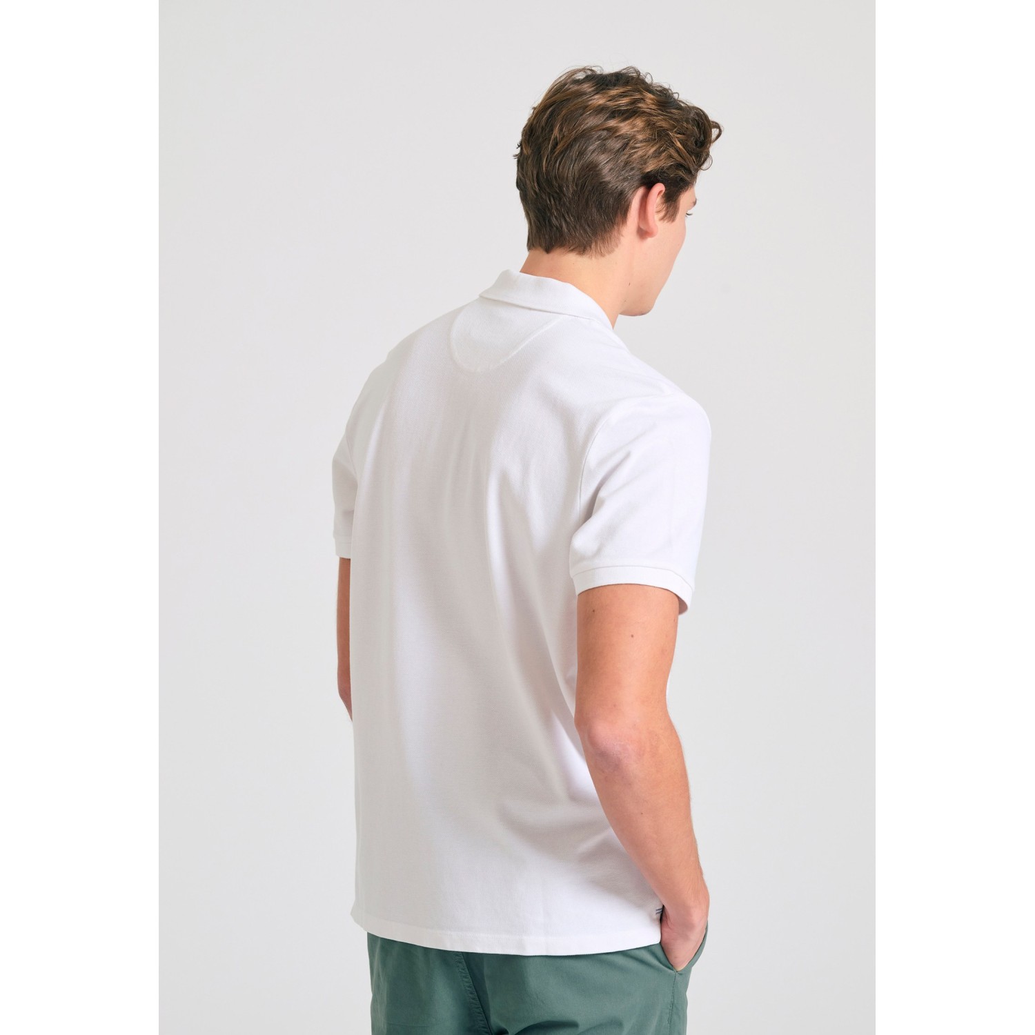 Polo μπλούζα με κεντημένο logo - The essentials