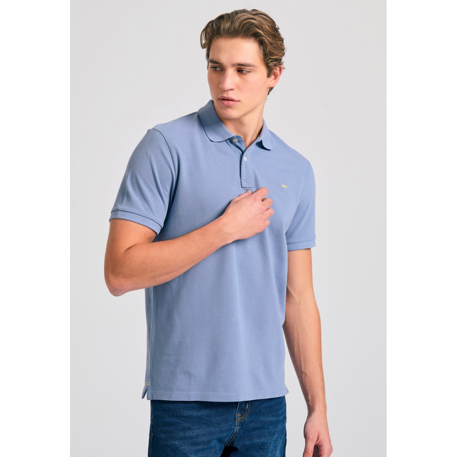 Polo μπλούζα με κεντημένο logo - The essentials