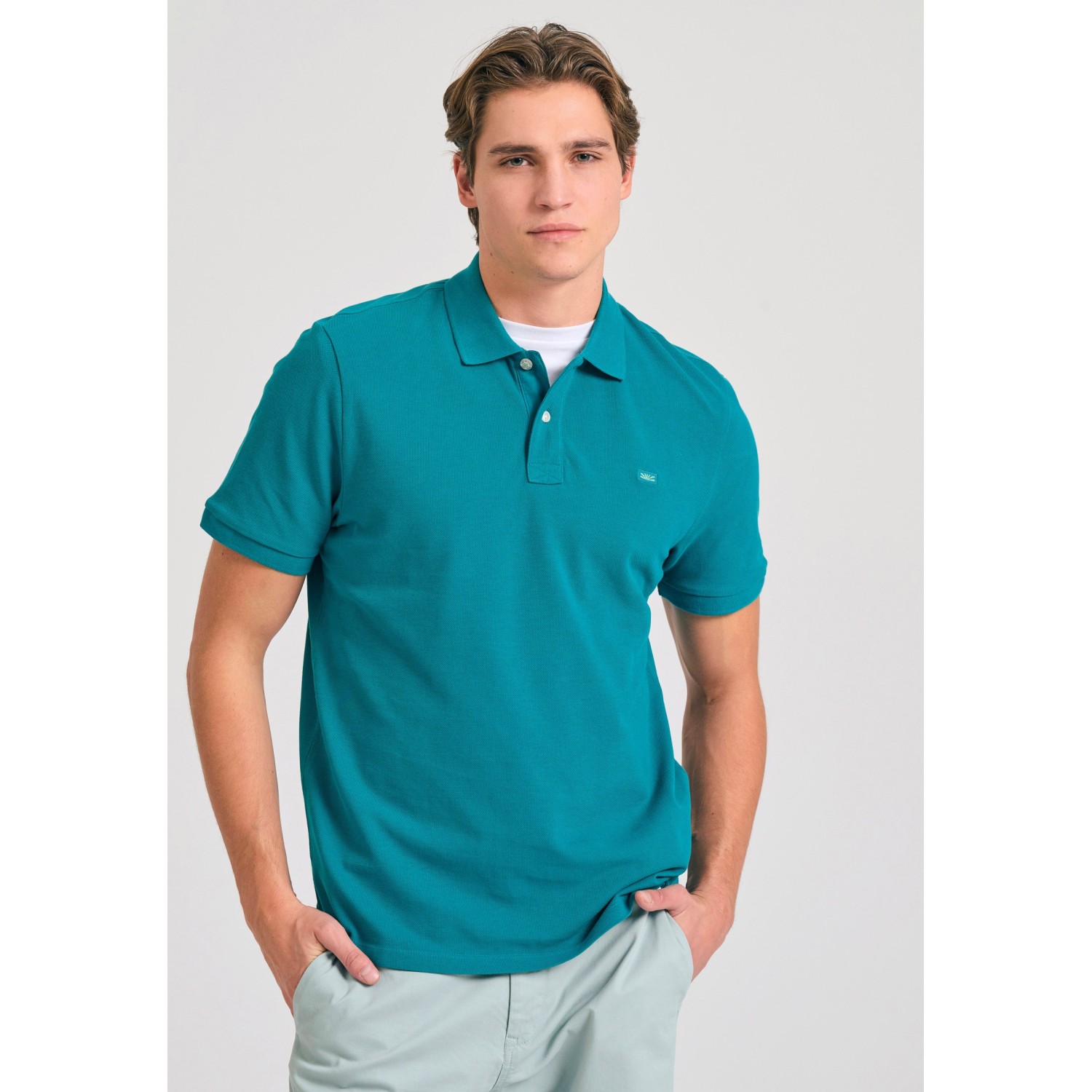 Polo μπλούζα με κεντημένο logo - The essentials