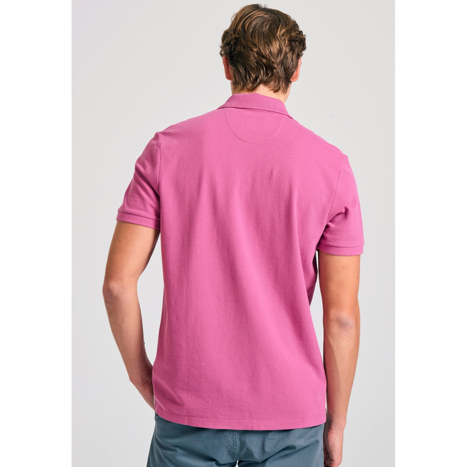 Polo μπλούζα με κεντημένο logo - The essentials