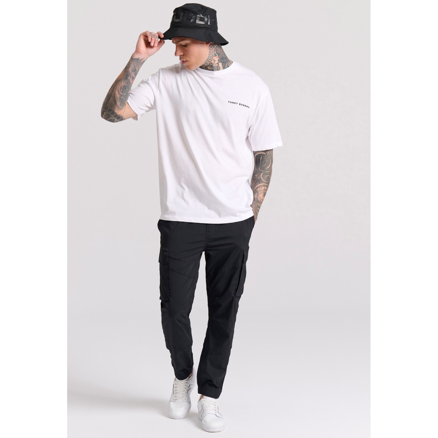 Relaxed fit t-shirt με embossed τύπωμα στην πλάτη Relaxed fit t-shirt με embossed τύπωμα στην πλάτη