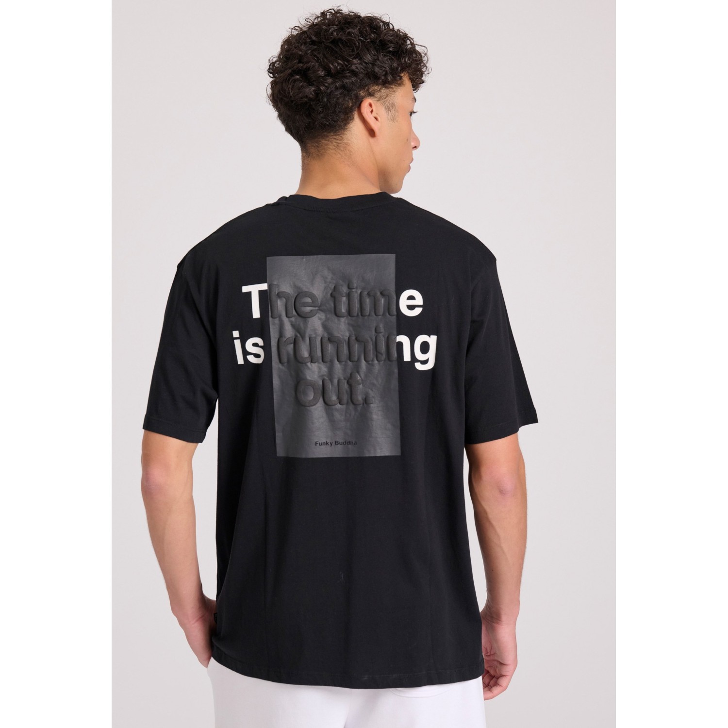 Relaxed fit t-shirt με embossed τύπωμα στην πλάτη