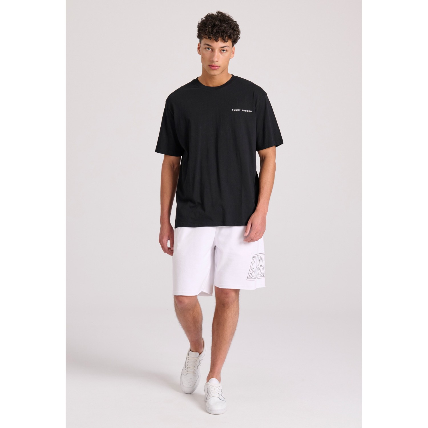 Relaxed fit t-shirt με embossed τύπωμα στην πλάτη