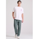 Relaxed fit t-shirt με floral frame τύπωμα