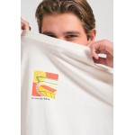 Relaxed fit t-shirt με retro τύπωμα στην πλάτη